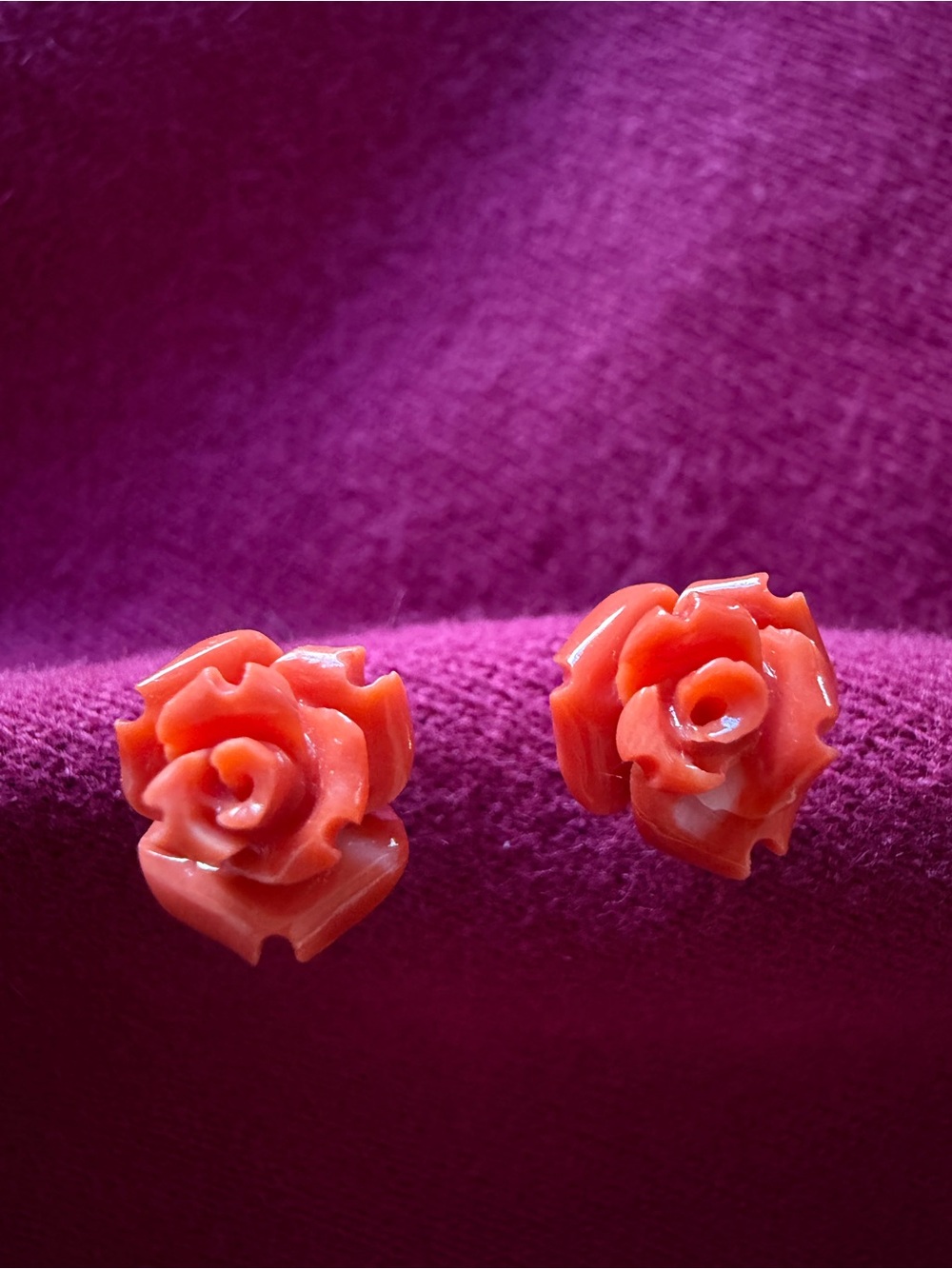 Vintage Italian red coral roses stud earrings 18K gold